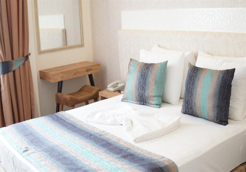 Grand Boss Suit Hotel Mersin Мерсин Екстериор снимка