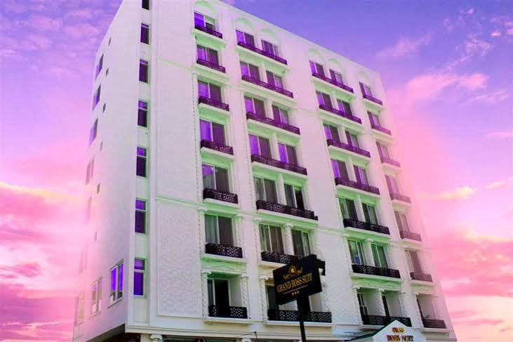 Grand Boss Suit Hotel Mersin Мерсин Екстериор снимка