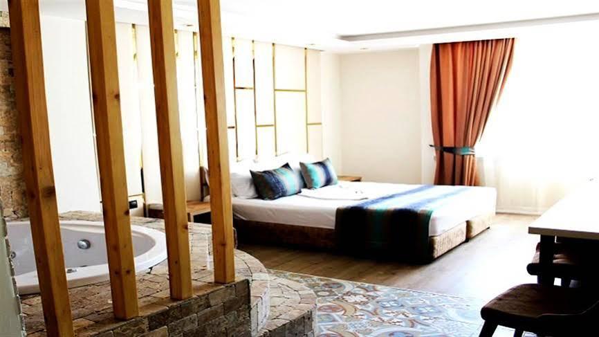 Grand Boss Suit Hotel Mersin Мерсин Екстериор снимка