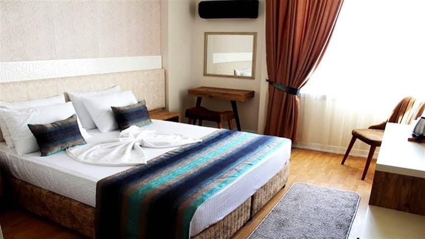 Grand Boss Suit Hotel Mersin Мерсин Екстериор снимка